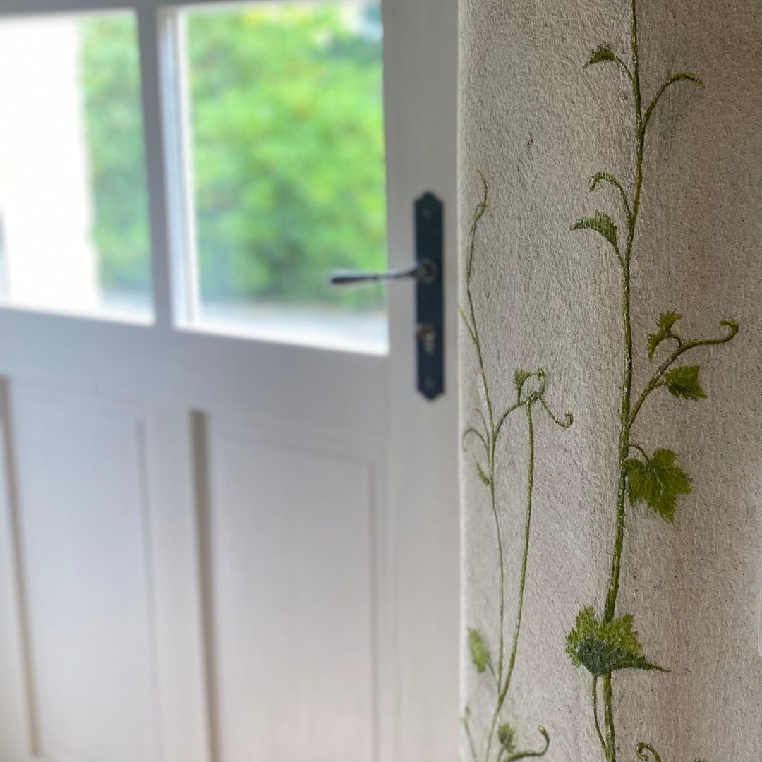 au pied de l escalier